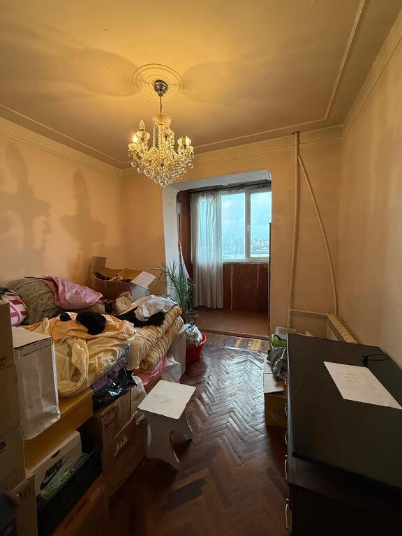 Satılır 3 otaqlı köhnə tikili, 70 m², İnşaatçılar m.-4