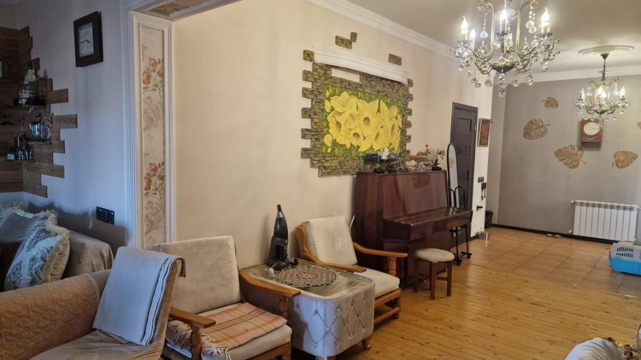 Satılır 3 otaqlı yeni tikili, 108 m², 8 noyabr-3