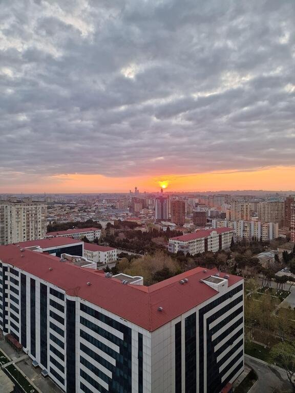 Satılır 3 otaqlı yeni tikili, 108 m², 8 noyabr-20