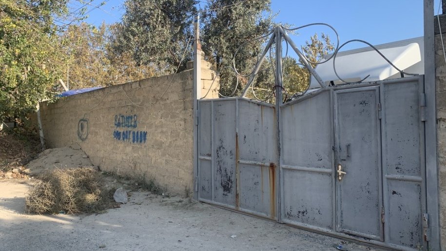 10 sot torpaq satılır, Binə-1