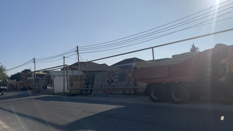 10 sot torpaq satılır, Binə-9