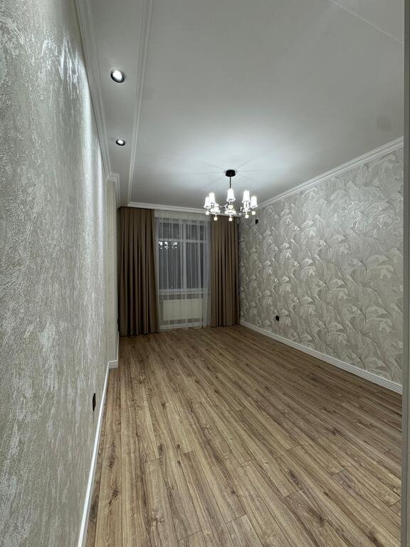 Satılır 4 otaqlı yeni tikili, 130 m², Həzi Aslanov m.-9