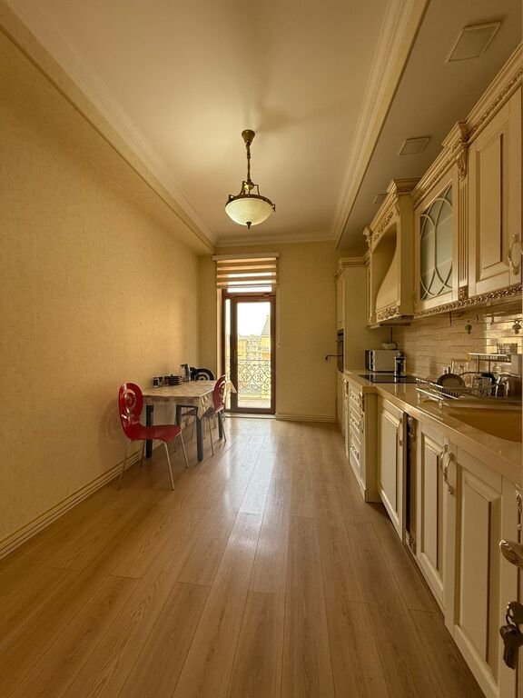 Kirayə verilir 3 otaqlı yeni tikili, 146 m², Xətai-10