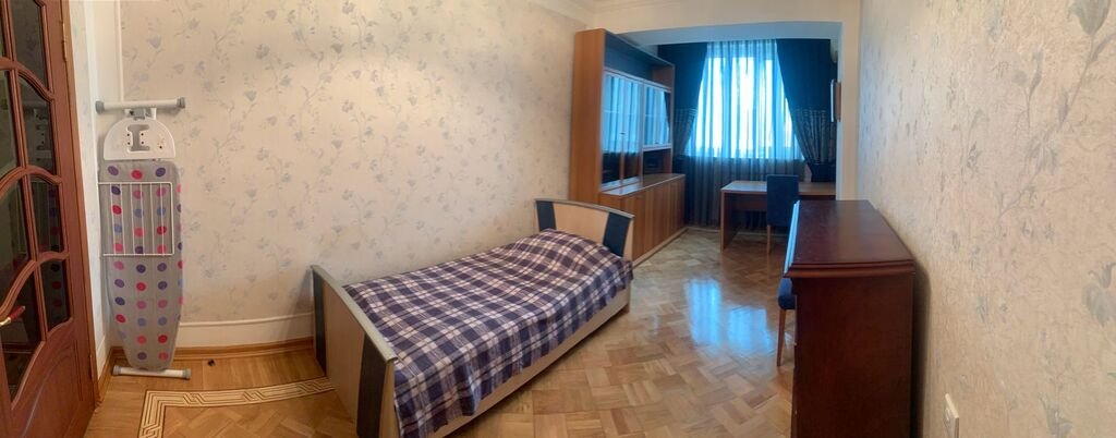 Kirayə verilir 3 otaqlı yeni tikili, 125 m², 28 May m.-7