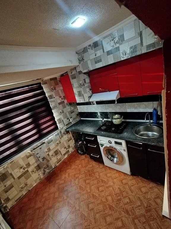 Satılır 2 otaqlı köhnə tikili, 65 m², Suraxanı-9