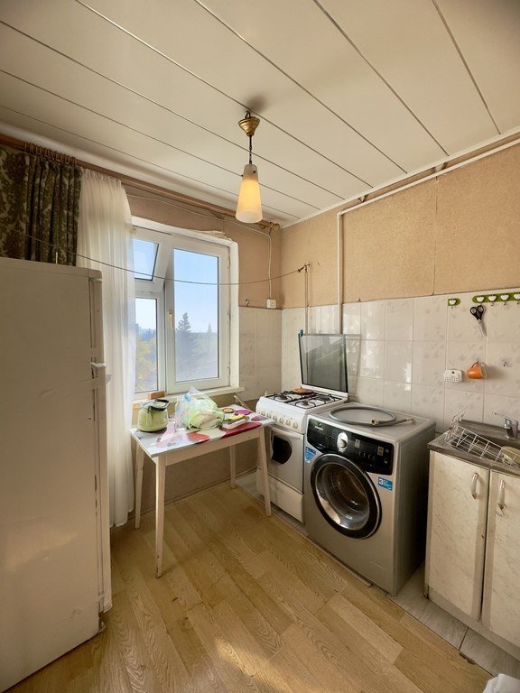 Kirayə verilir 1 otaqlı köhnə tikili, 35 m², Xalqlar dostluğu m.-6