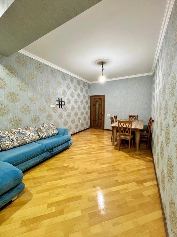 Kirayə verilir 1 otaqlı yeni tikili, 60 m², İnşaatçılar m.-6