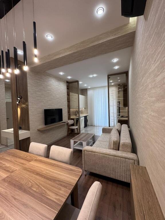 Kirayə verilir 3 otaqlı yeni tikili, 95 m², 28 May m.-2