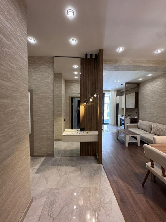 Kirayə verilir 3 otaqlı yeni tikili, 95 m², 28 May m.-3