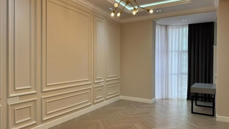 Satılır 4 otaqlı yeni tikili, 205 m², 28 May m.-10