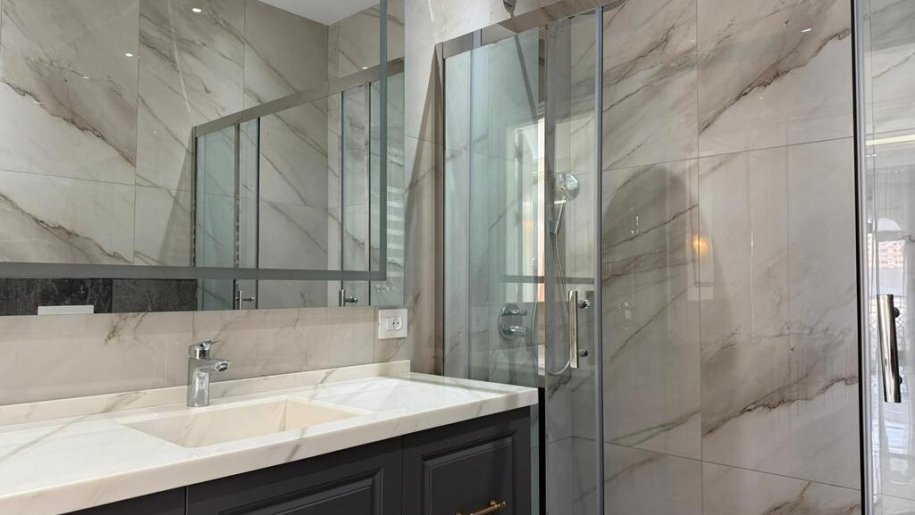 Satılır 4 otaqlı yeni tikili, 205 m², 28 May m.-14