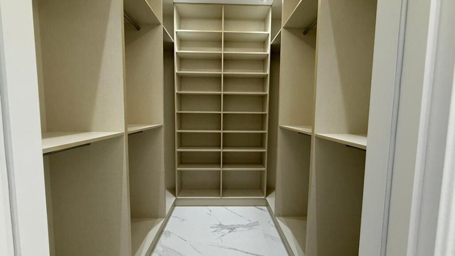 Satılır 4 otaqlı yeni tikili, 205 m², 28 May m.-19