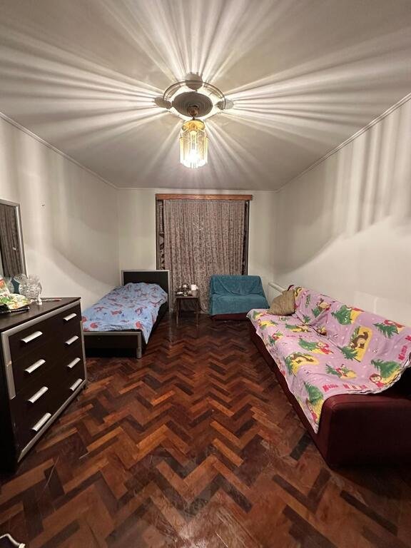 Satılır 1 otaqlı köhnə tikili, 35 m², Elmlər Akademiyası m.-1