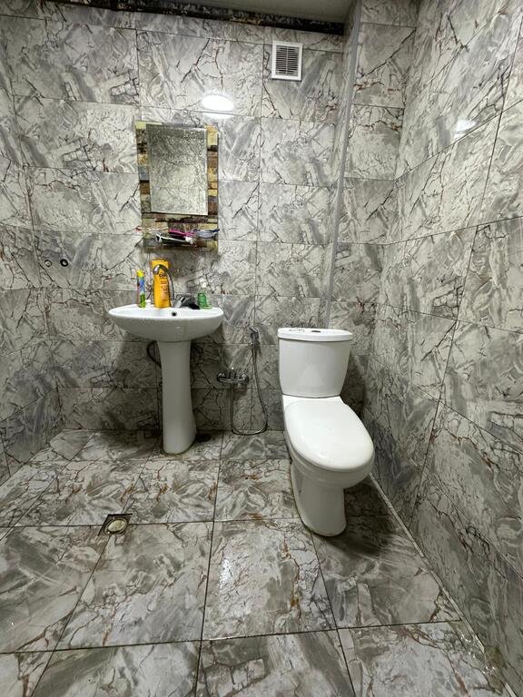 Satılır 1 otaqlı köhnə tikili, 35 m², Elmlər Akademiyası m.-5