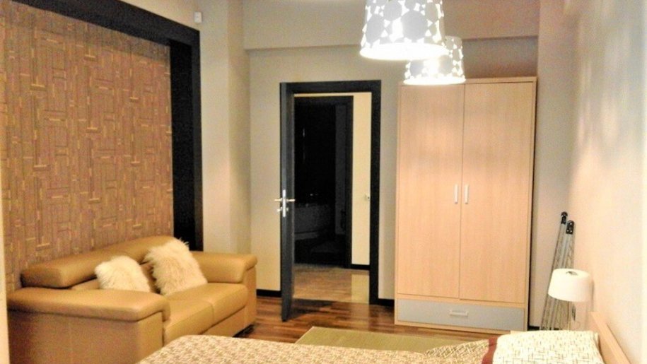 Kirayə verilir 4 otaqlı yeni tikili, 230 m², 28 May m.-13