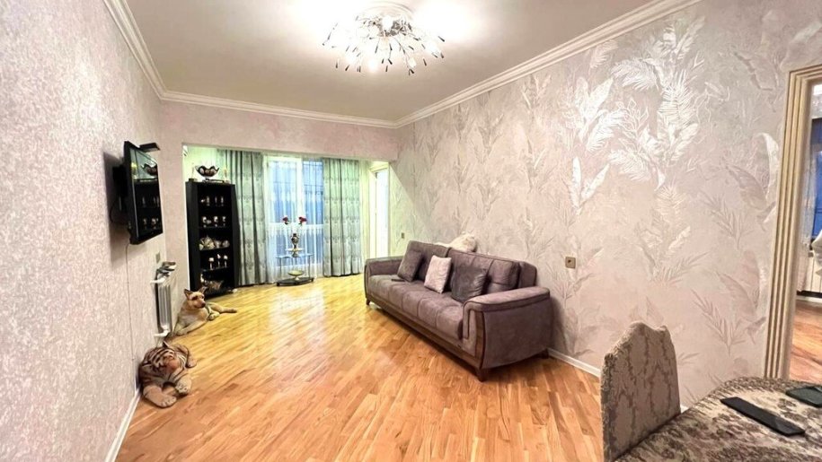 Satılır 3 otaqlı köhnə tikili, 77 m², Əhmədli m.-1