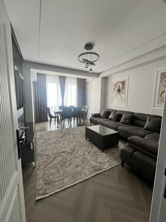 Kirayə verilir 3 otaqlı yeni tikili, 115 m², Azadlıq Prospekti m.-1