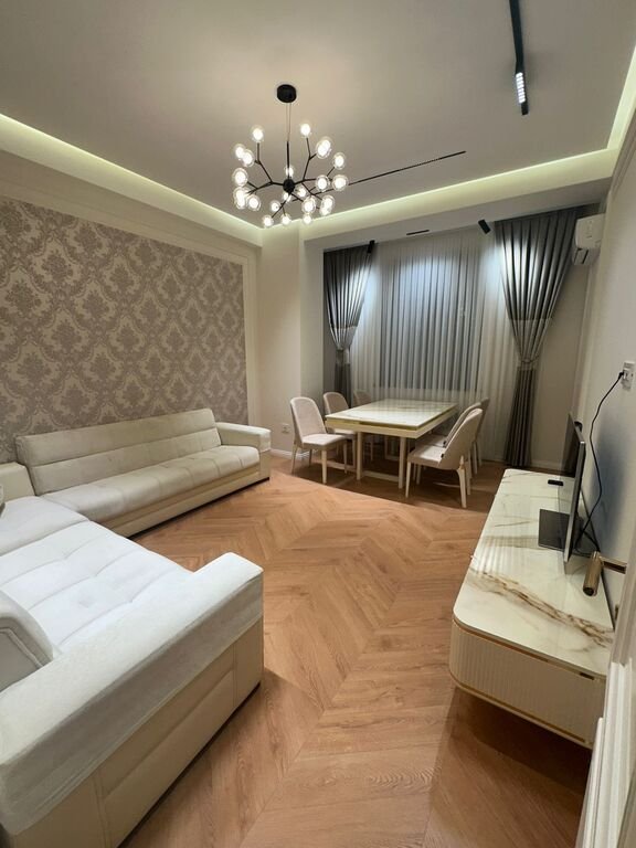 Kirayə verilir 2 otaqlı yeni tikili, 77 m², İnşaatçılar m.-3