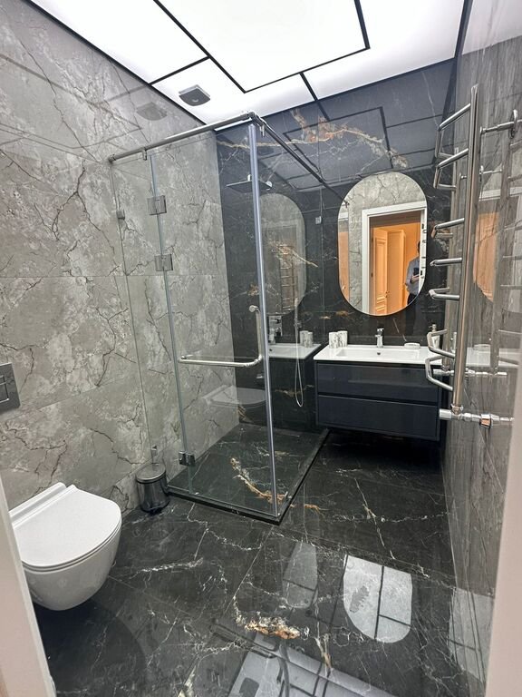 Kirayə verilir 2 otaqlı yeni tikili, 77 m², İnşaatçılar m.-9