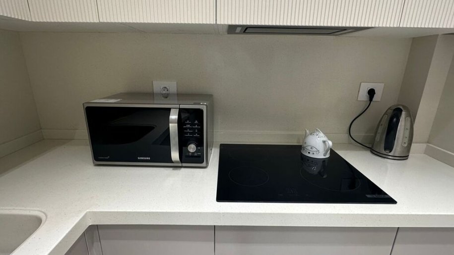 Kirayə verilir 2 otaqlı yeni tikili, 77 m², İnşaatçılar m.-10