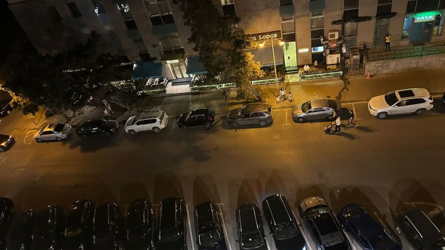 Kirayə verilir 2 otaqlı yeni tikili, 77 m², İnşaatçılar m.-18