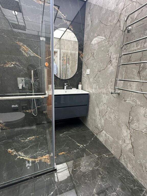 Kirayə verilir 2 otaqlı yeni tikili, 77 m², İnşaatçılar m.-19