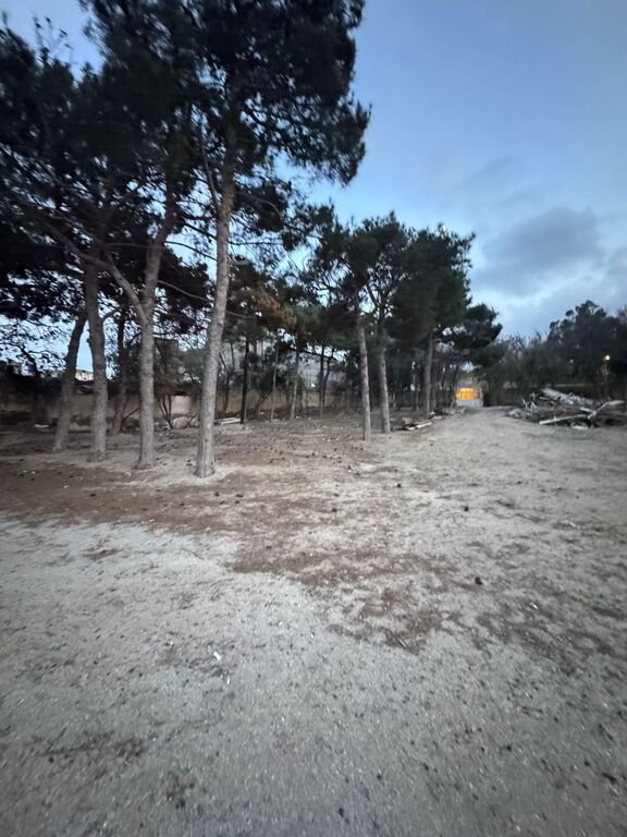 144 sot torpaq satılır, Xəzər-5