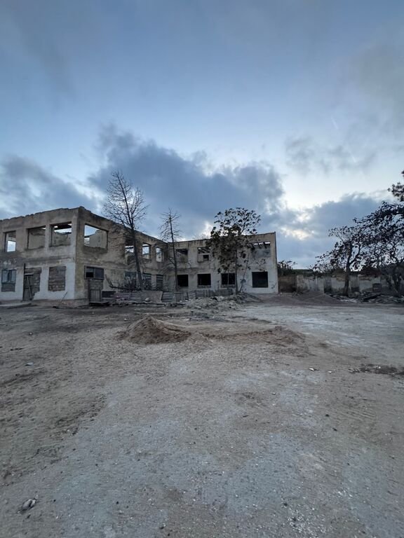 144 sot torpaq satılır, Xəzər-6