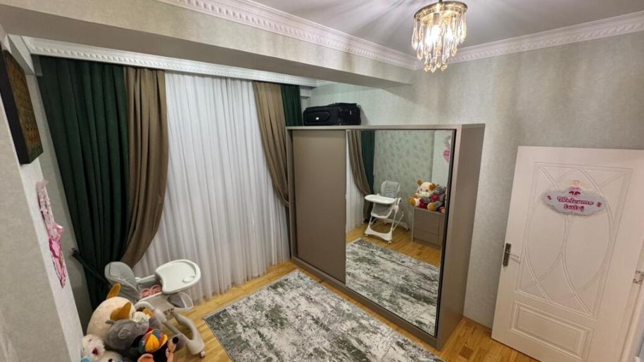 Satılır 4 otaqlı yeni tikili, 135 m², Azadlıq Prospekti m.-10