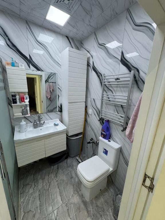 Satılır 4 otaqlı yeni tikili, 135 m², Azadlıq Prospekti m.-23