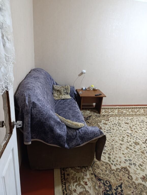 Satılır 2 otaqlı köhnə tikili, 61 m², Həzi Aslanov-2