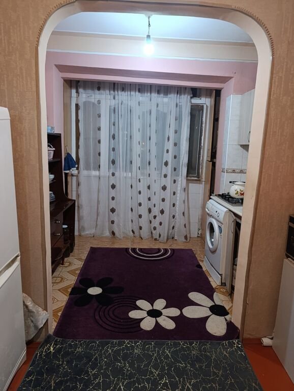 Satılır 2 otaqlı köhnə tikili, 61 m², Həzi Aslanov-8