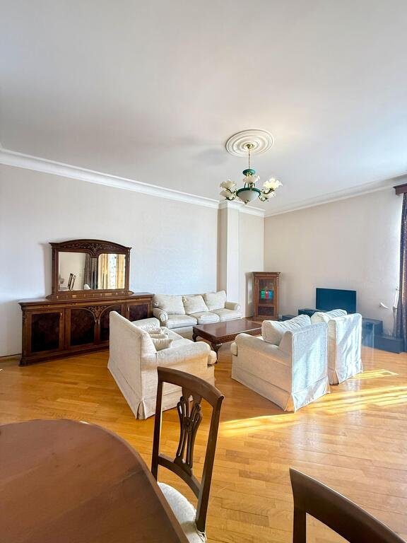 Satılır 3 otaqlı yeni tikili, 145 m², 28 May m.-2