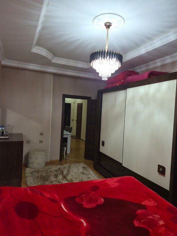 Satılır 2 otaqlı yeni tikili, 68 m², İnşaatçılar m.-11