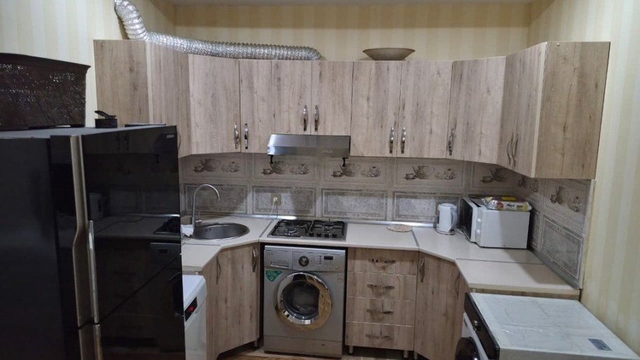 Satılır 2 otaqlı yeni tikili, 68 m², İnşaatçılar m.-12