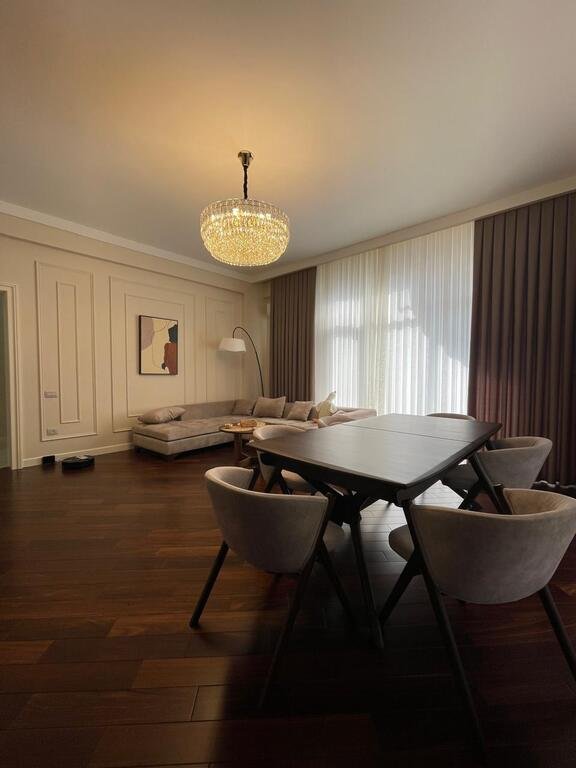 Satılır 3 otaqlı yeni tikili, 159 m², Elmlər Akademiyası m.-2