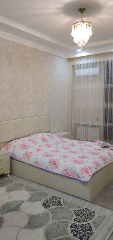 Kirayə verilir 2 otaqlı yeni tikili, 60 m², 28 May m.-5