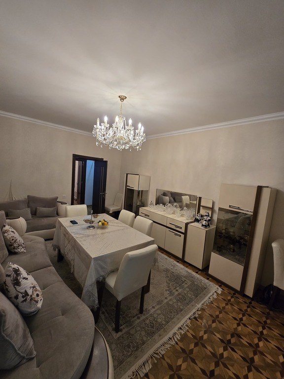 Satılır 3 otaqlı köhnə tikili, 60 m², Nizami m.-1