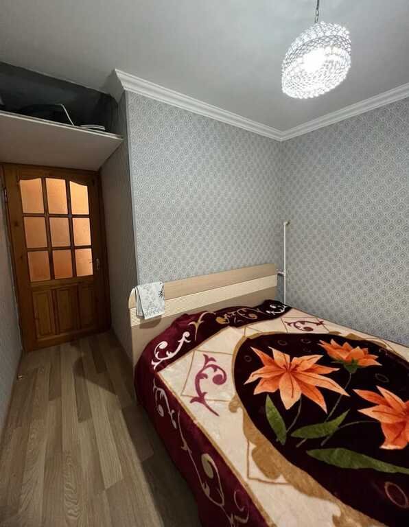 Kirayə verilir 2 otaqlı köhnə tikili, 60 m², İnşaatçılar m.-1