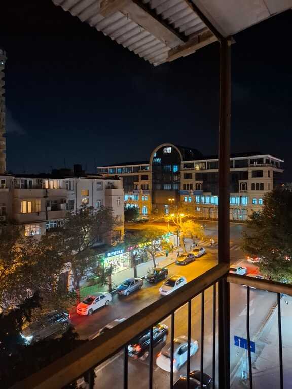 Satılır 3 otaqlı köhnə tikili, 78 m², Elmlər Akademiyası m.-4