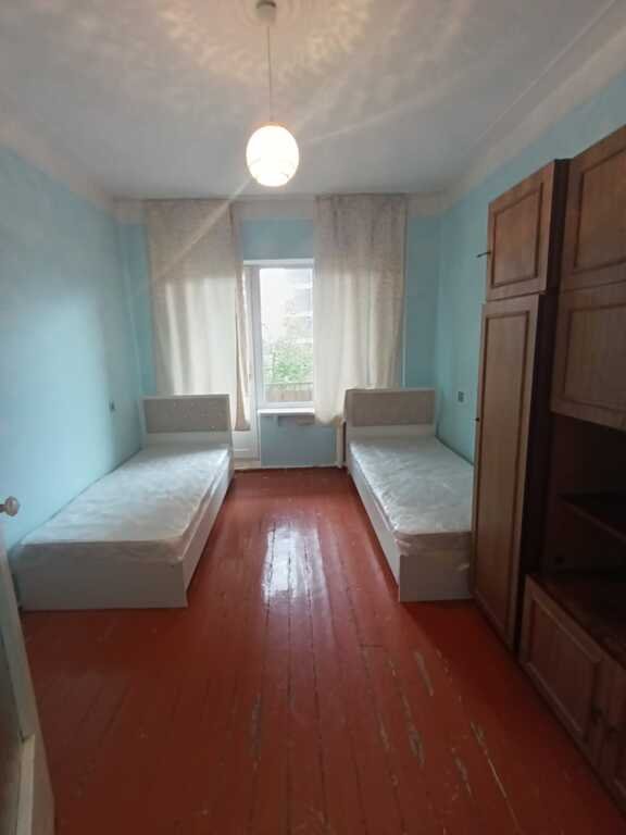 Kirayə verilir 2 otaqlı köhnə tikili, 60 m², Azadlıq Prospekti m.-7