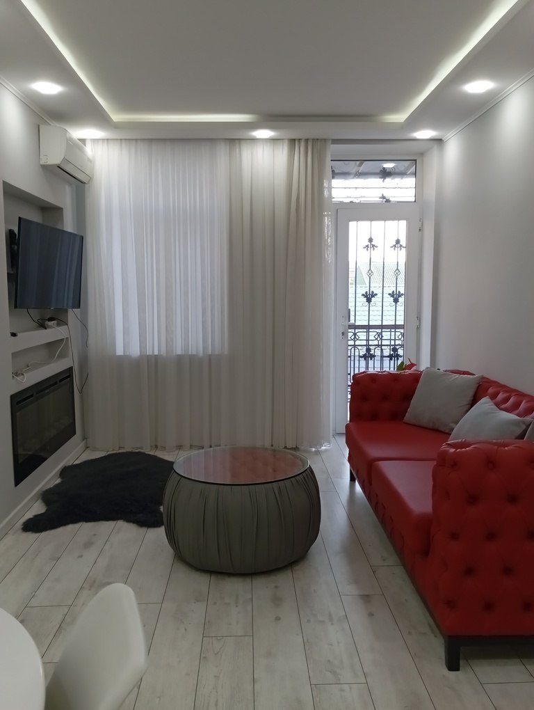 Satılır 2 otaqlı köhnə tikili, 45 m², Sahil m.-1