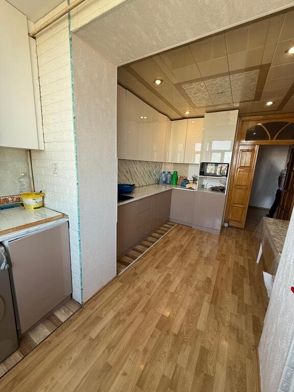 Satılır 3 otaqlı köhnə tikili, 75 m², Qaraçuxur-11