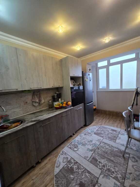 Satılır 2 otaqlı köhnə tikili, 65 m², Əhmədli m.-8