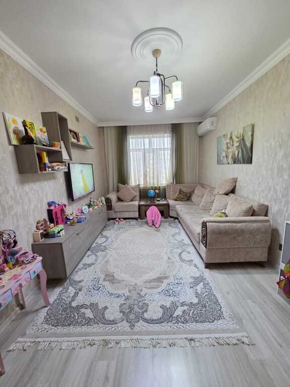 Satılır 2 otaqlı köhnə tikili, 65 m², Əhmədli m.-12