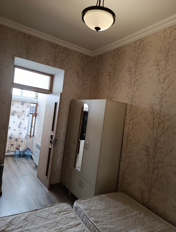 Kirayə verilir 2 otaqlı köhnə tikili, 40 m², Bayıl-5