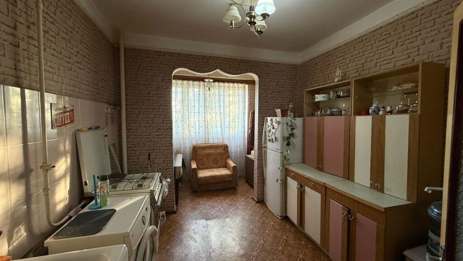 Satılır 3 otaqlı köhnə tikili, 68 m², Neftçilər m.-11