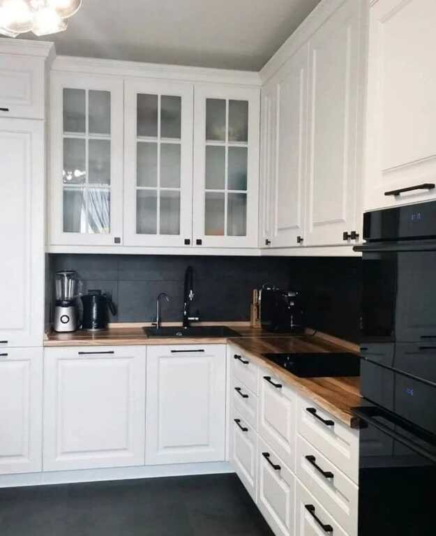 Satılır 2 otaqlı köhnə tikili, 63 m², Memar Əcəmi m.-3