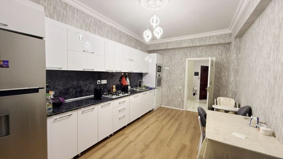 Satılır 3 otaqlı yeni tikili, 136 m², Suraxanı-8