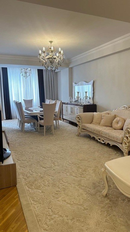 Satılır 3 otaqlı yeni tikili, 150 m², Elmlər Akademiyası m.-3